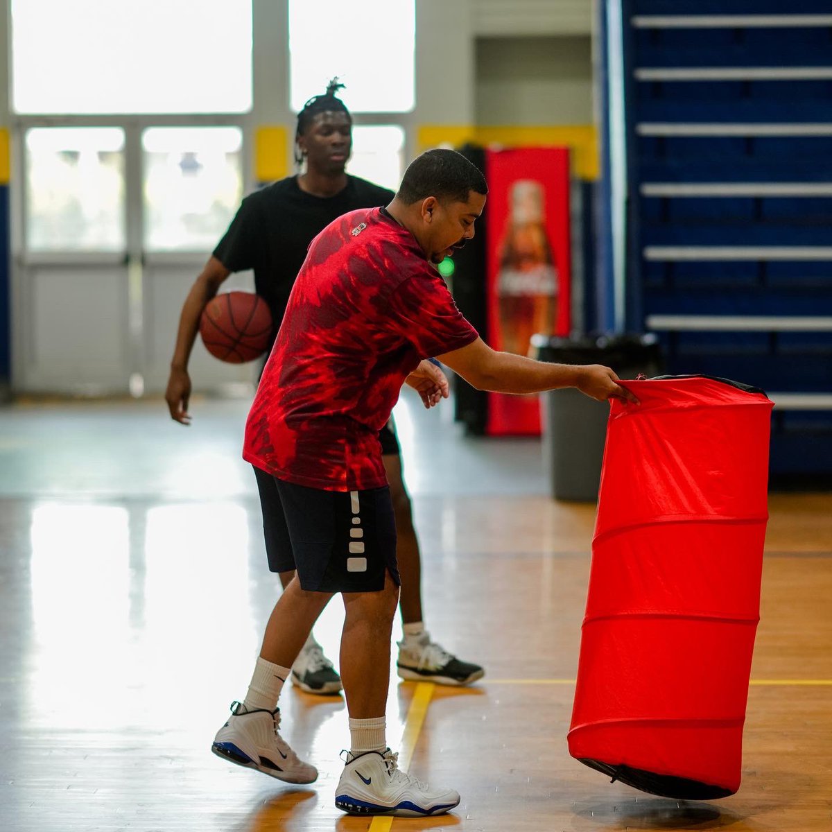 CoachRoryP's tweet photo. Preparation 💡. Texas State x Wichita State x Kansas State are getting 3 legit hoopers. Their focused on their craft https://t.co/LPdBo3o95v