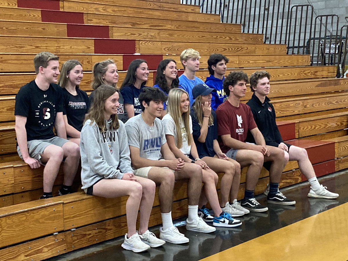 NausetAcadHS's tweet photo. Proud day at the high school for our seniors going off to be college athletes https://t.co/bJmWGsE2dz