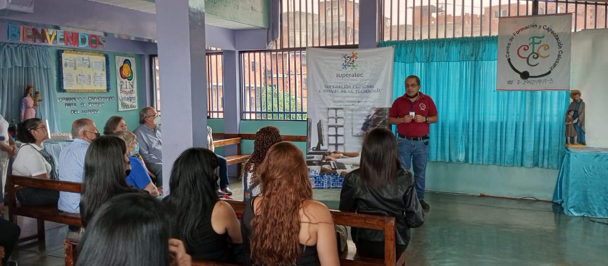 CalasanzCfc's tweet photo. Una visión compartida. Certificación de Docentes
Programa de Docencia: Excel Básico

A Docentes de Unidades Educativas

Alianza @SUPERATEC @CFC Calasanz

#SUPERATEC #Calasanz #Docentes #Capacitacion #Futuro #Amor #Venezuela https://t.co/KG8uFAfwr0