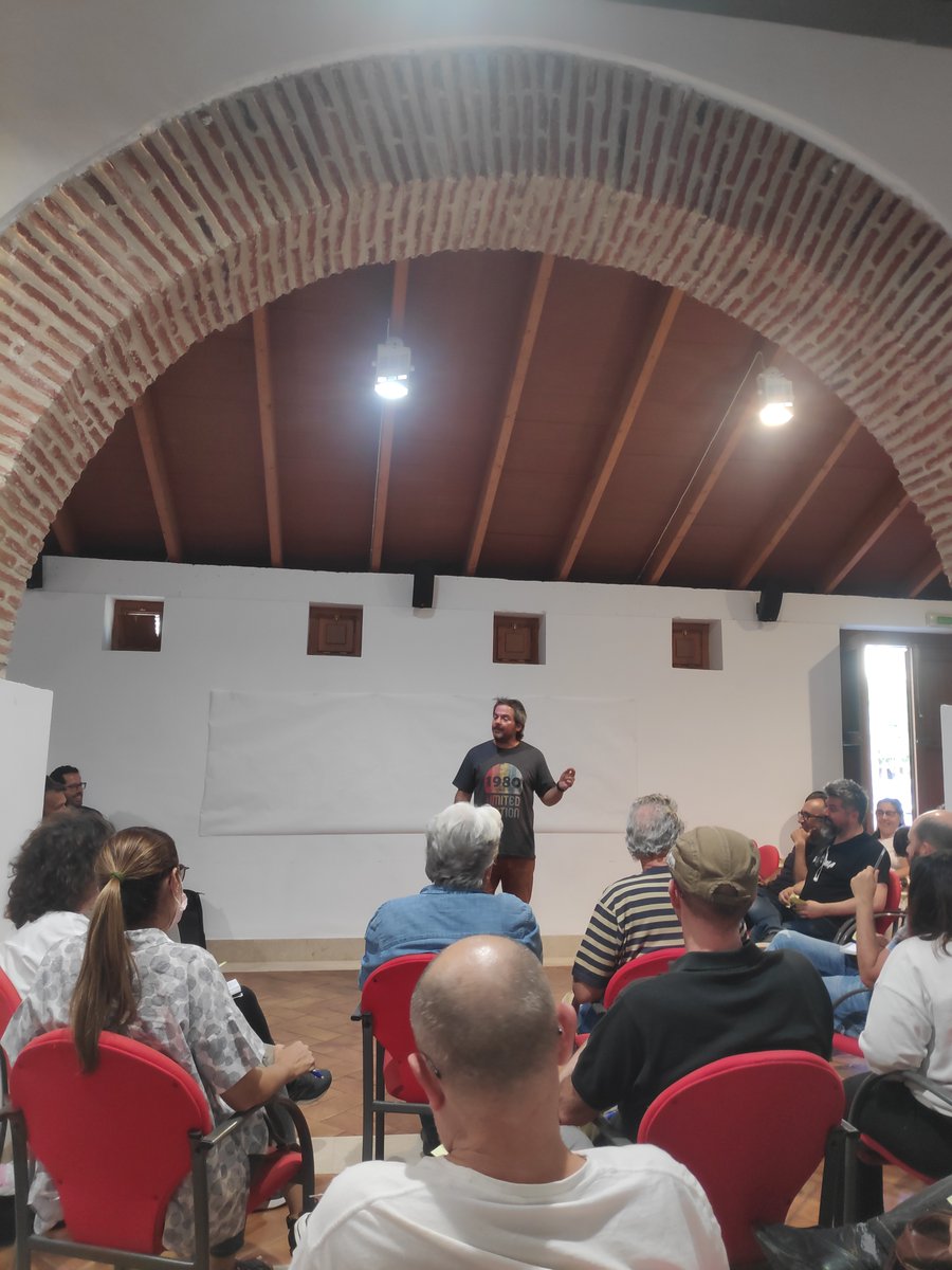 EspacioComunidd's tweet photo. Hoy hemos participado desde nuestra área Cultural 🟥  en la sesión de CO-CREACIÓN de #MarbellaCiudadCreativa

#Cultura #EspacioComunidad https://t.co/RmwPKpGMR1