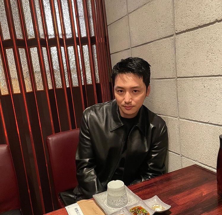 _yohanarab's tweet photo. 220516 || https://t.co/YKsRRMIkc2