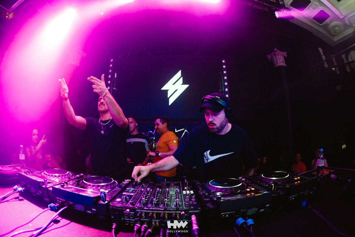 Crazy sold out show in Estonia last Friday🔥🔥🔥