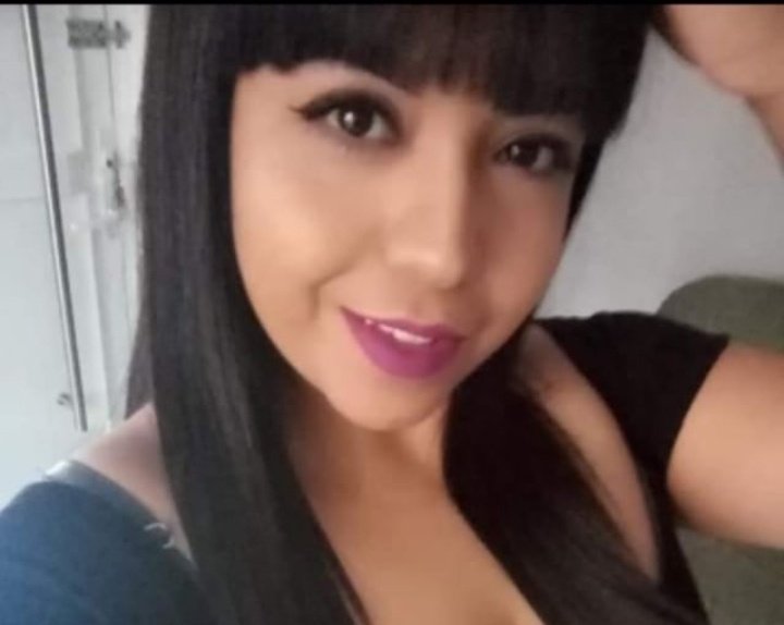 A un año de tu muerte ni olvido ni perdón.  Hermosa Tania ❤