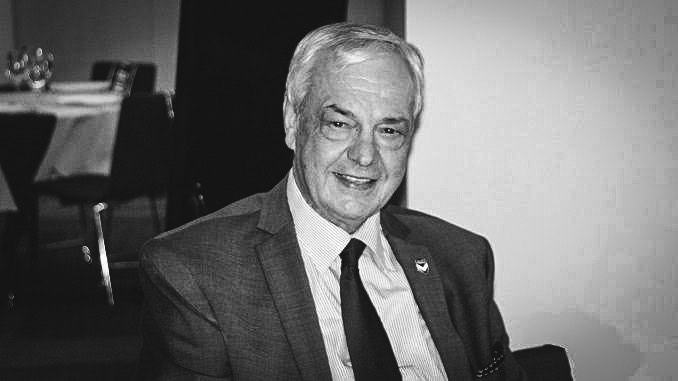 MelbourneRebels's tweet photo. On behalf of our Chairman Paul Docherty and everybody at the Melbourne Rebels and @RugbyVictoria, our thoughts and prayers go out to our friends at the @gomvfc and the Biasin family following the passing of Club Director and major shareholder, Mario Biasin. https://t.co/SaznnXXTJA