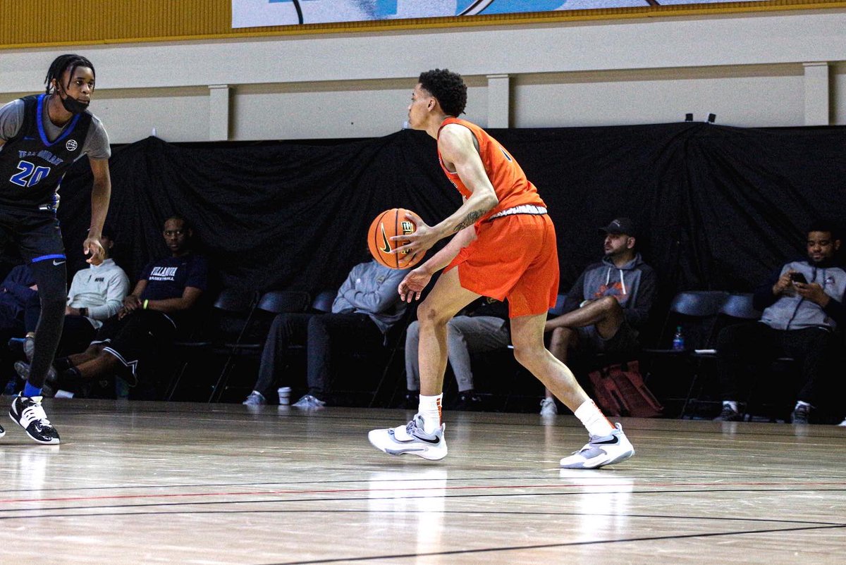 #lostfiles Another floor general to watch from @TTOBasketball is @swaefromig, who is a quick blur of a guard that can get things done for his team every time he’s out on the floor.