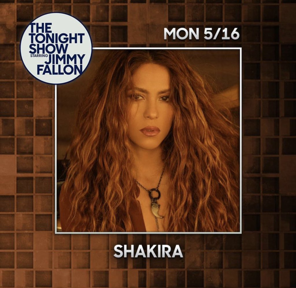 nilsonvidal's tweet photo. - ¿Por qué tan elegante Homero?

- Hoy es #ShakiraOnFallonTonight https://t.co/JIFAs0sG7q