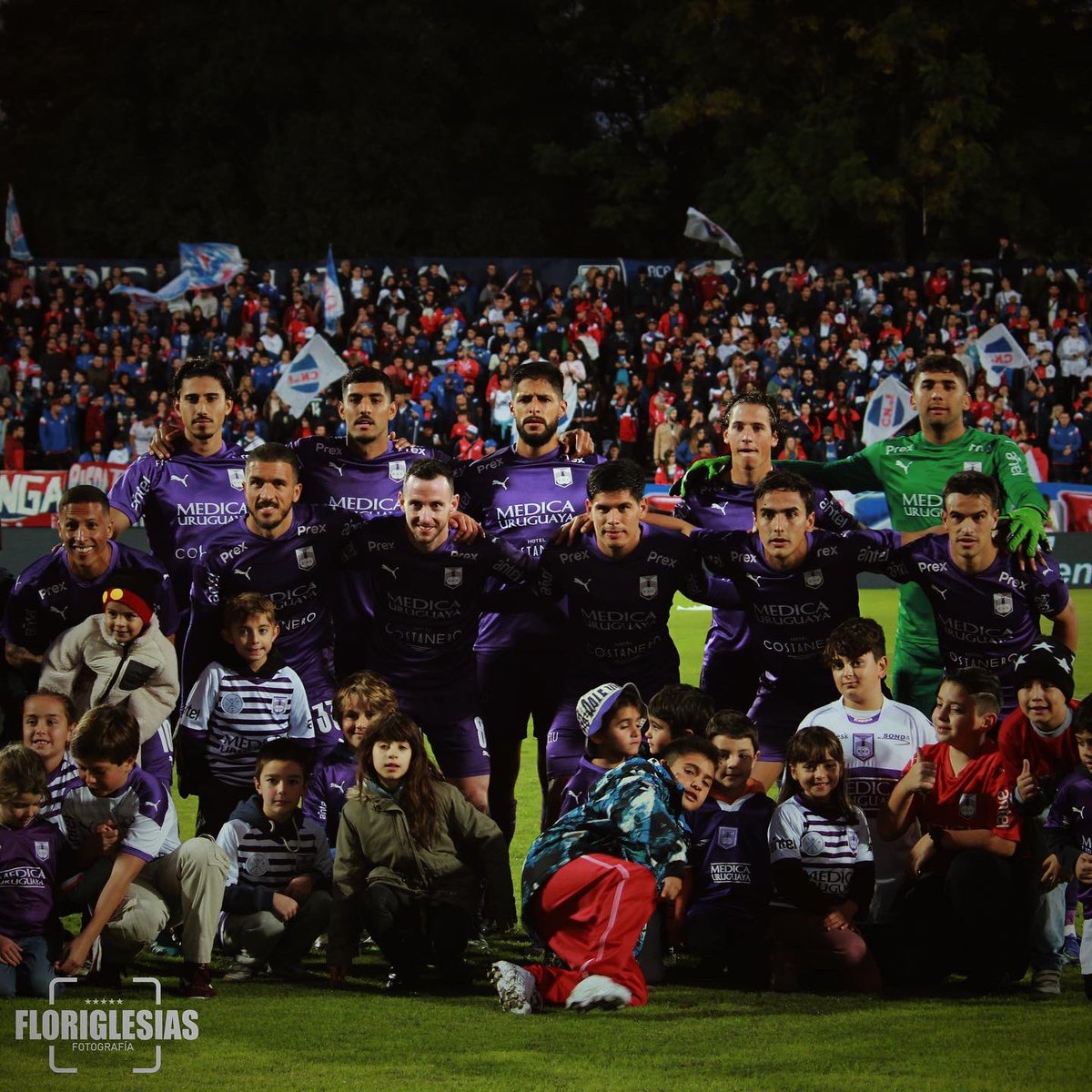 matirocha13's tweet image. Levantar cabeza, trabajar, corregir y seguir luchando hasta el final.
@DefensorSp 👊🏼💪🏼
