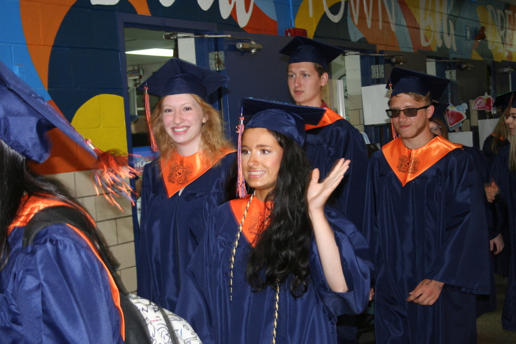 2022 graduates tour county schools on Monday,