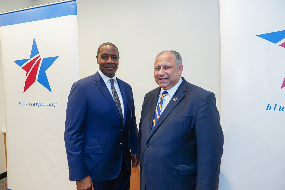BlueStarFamily's tweet photo. Our #CampaignForInclusion event, celebrating military- and Veteran- connected families of color, was made even more special because leaders like Colonel Mark Elliot, USA (Ret) of @jpmorgan Chase &amp; Co. and @SECNAV were present.

#military #militaryspouses #Veterans #inclusion https://t.co/vVF8ScufzQ