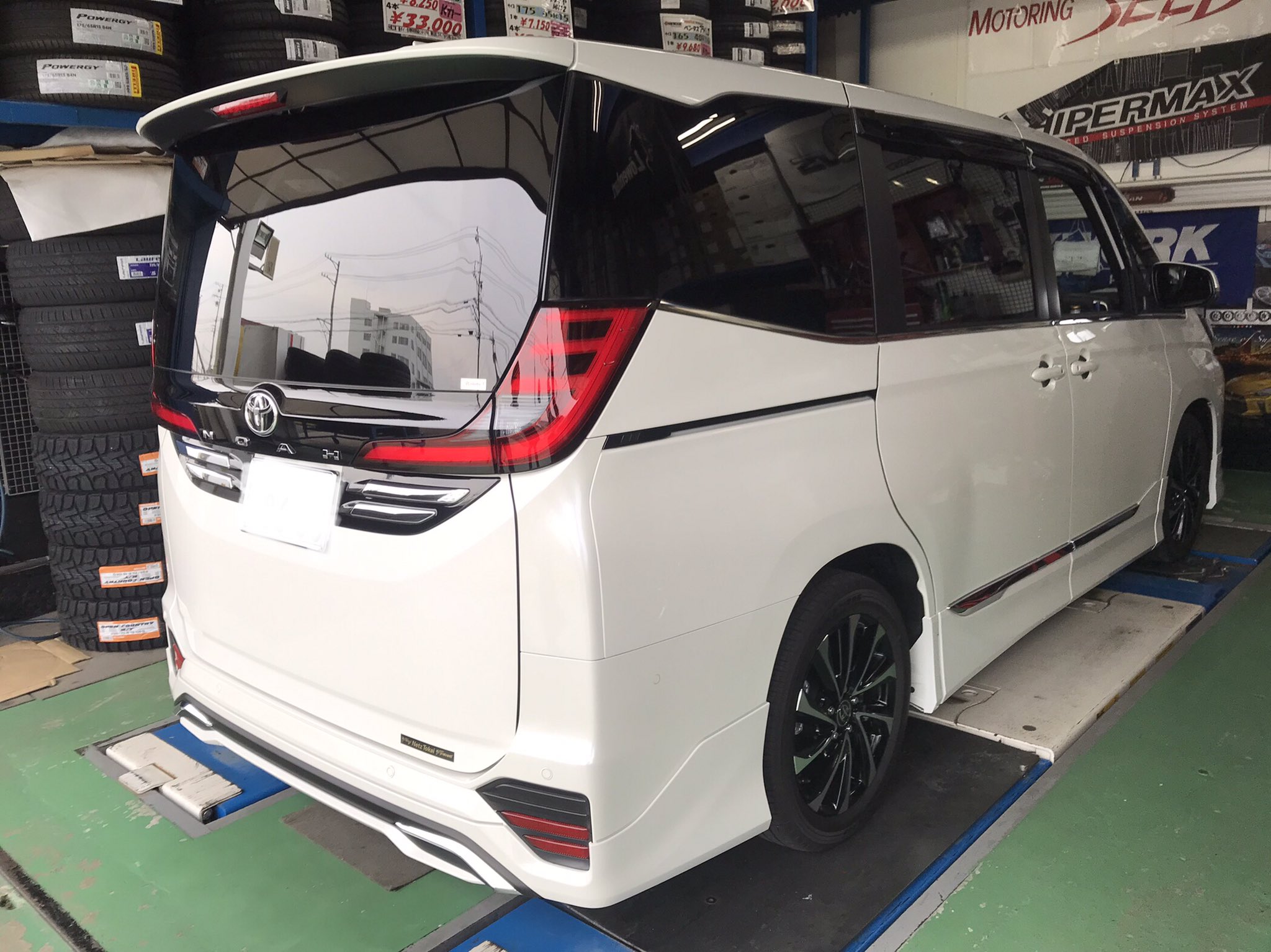 Motoring Seed 90系ノア入庫です 足廻りは今回が初になります Newリリースされたばかりの 車高調キットを装着していきます T Co Vui9owzrzn Twitter Motoring Seed 90系ノア入庫です 足廻りは今回が初になります Newリリースされたばかりの 車高調キットを装着していきます T Co Vui9owzrzn Twitter