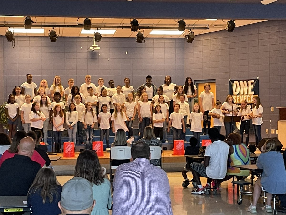 NESPride's tweet photo. Our 4th and 5th grade choral students did a phenomenal job tonight! https://t.co/4PewxqEn1C