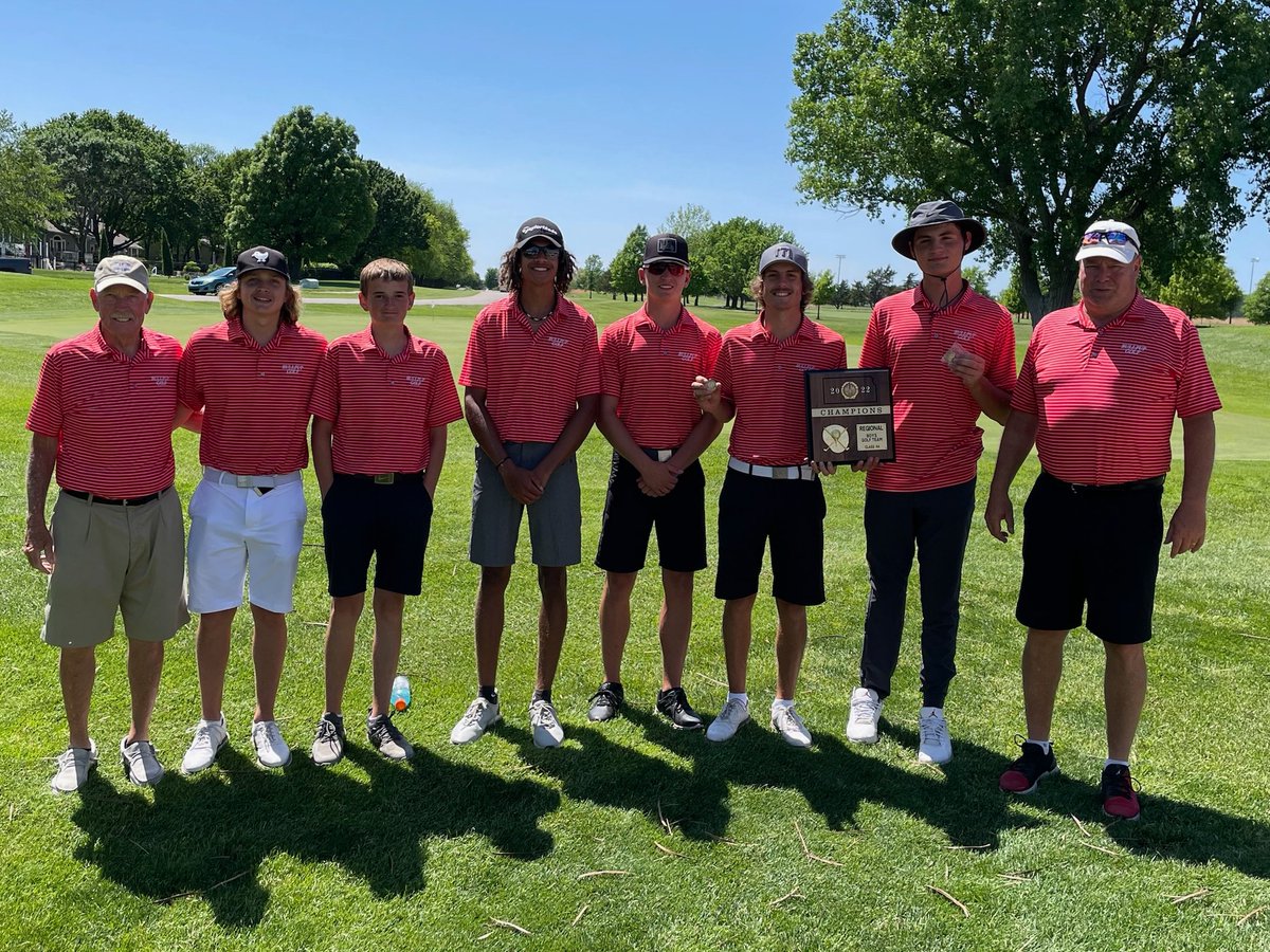 Congrats the Bullpup Golf Team, REGIONAL CHAMPS! Individual placing:  Ruddle 1st, Van Campen 2nd, Hoover 10th, Dahlstrom 21st, Buckbee 30th &amp; French 32nd! #bullpupnation