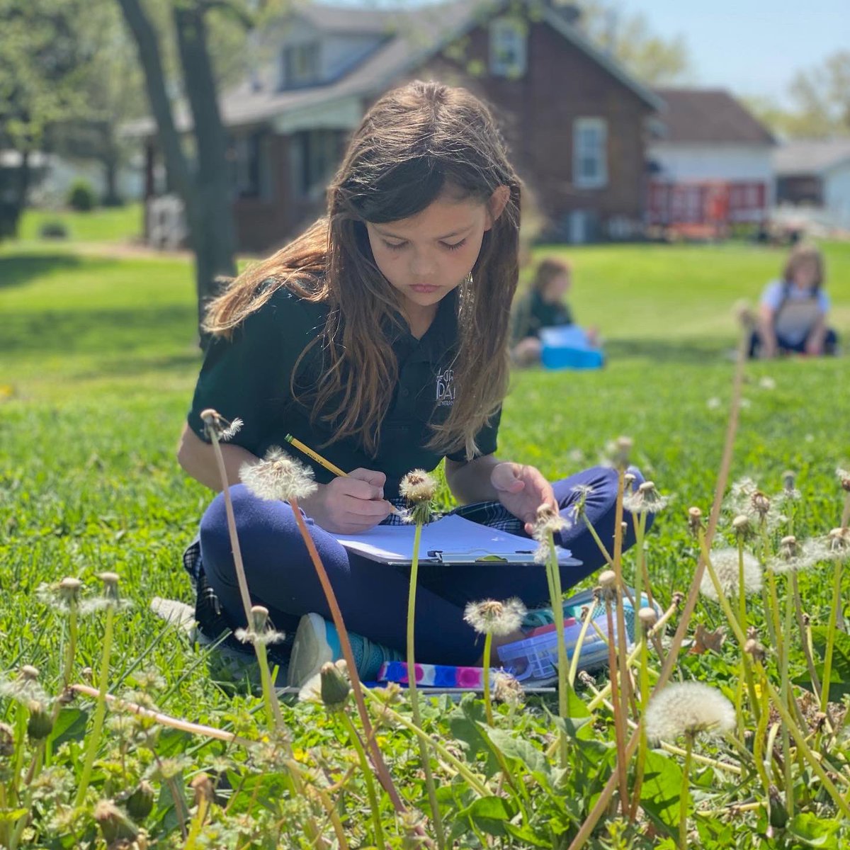 GreenParkLS's tweet photo. What better way to spend a day like today than writing poetry in the great outdoors as part of your English/Literature lesson? 🙌🏽 That’s exactly what 2nd graders did and what a success it was! ☀️
#GPLS #discovergreenpark #studentsofgreenpark #outdoorclassroom #stlgradeschool https://t.co/GlxqZg2hxZ