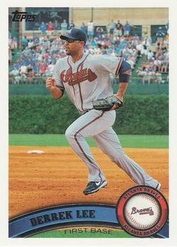 OACCards's tweet photo. Not only did Derrek Lee get photoshopped into an Orioles uniform, Topps gave the Wrigley Ivy a makeover as well!
I'm still not convinced the Braves card isn't an undercover Cub situation itself as Lee was traded to the Braves mid-2010.
Counts for #IvyCollection, @JunkWaxTwins? https://t.co/kNTnwGHqq4