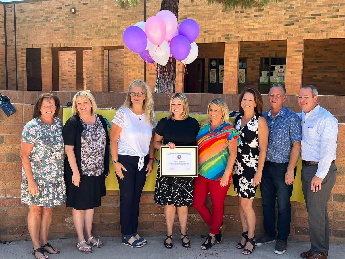 Mrs. Evans tweet media