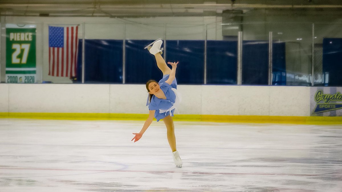 Loving the smiles from the rookies!

3⃣ collegiate skaters share their experience competing at their first Adult Championships! ⤵️

usfigureskatingfanzone.com/news/2022/5/16…