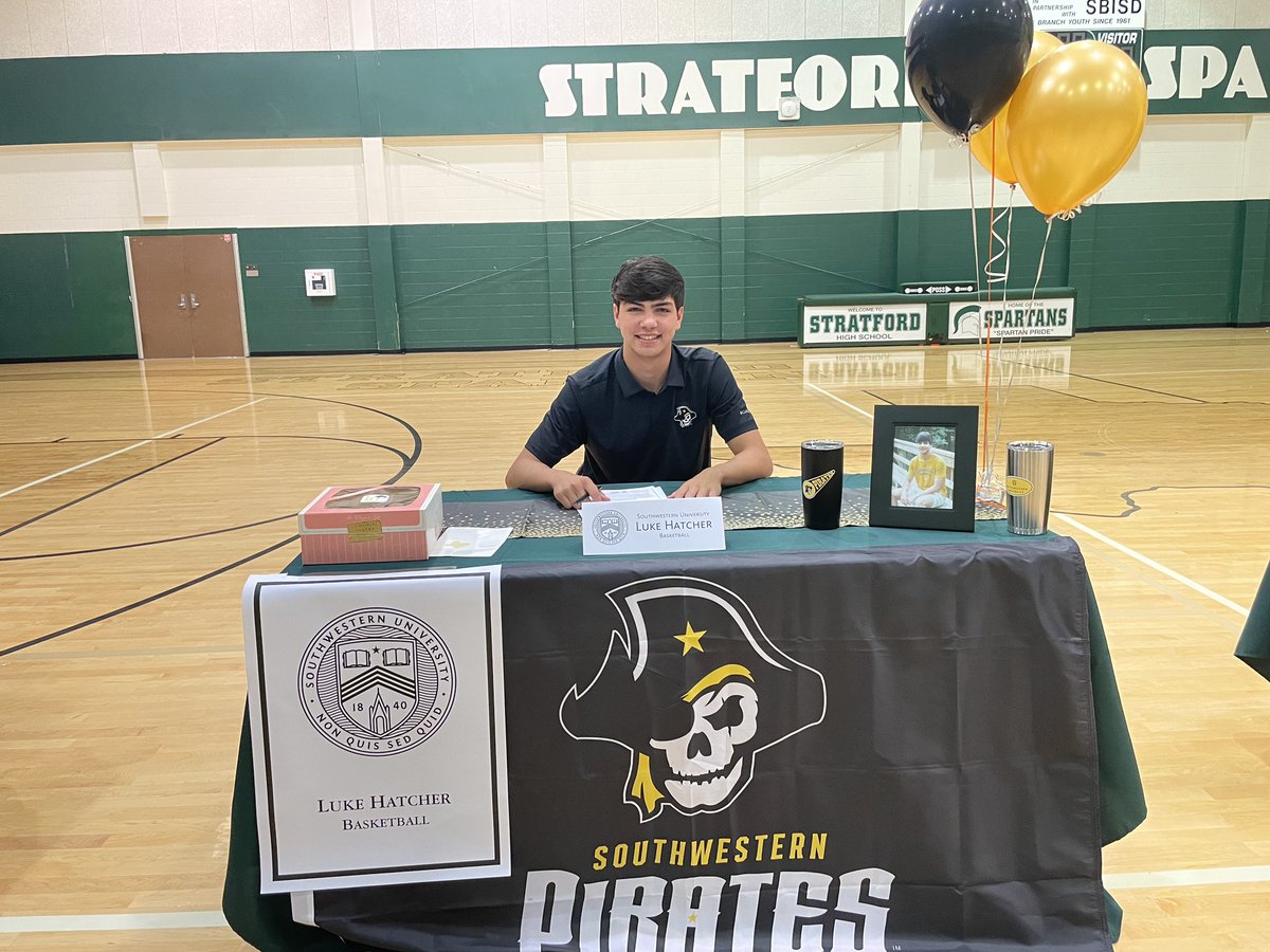 Congratulations to <a href="/LukeHatcher2/">Luke Hatcher</a> on signing with <a href="/SUPiratesMBB/">Southwestern MBB</a> to continue his basketball playing career #StratfordWay