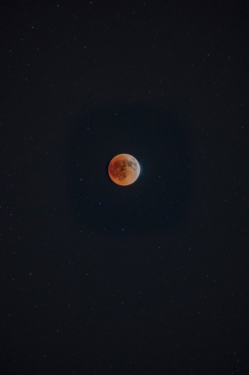 seventwofour724's tweet photo. Eclipse 2022 https://t.co/eM1uSDyM4n