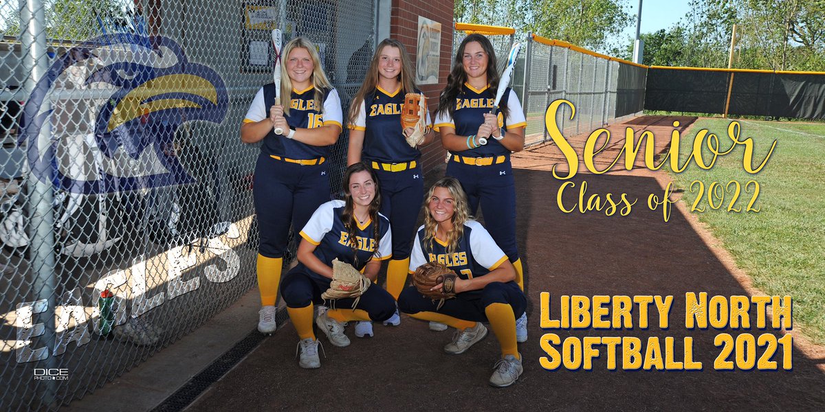 LNEagleSoftball's tweet photo. Congratulations to our 2022 LN🥎Graduates
👩🏻‍🎓🎓🎉💙💛💙💛💙💛 https://t.co/og65beV3kI