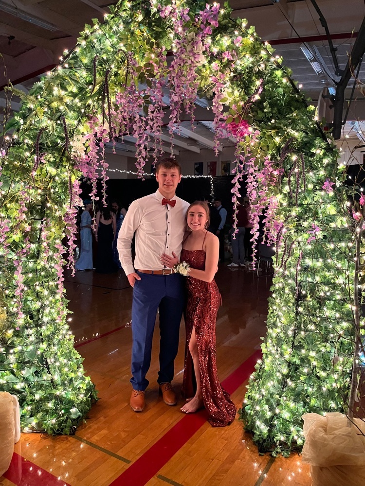 GACSchools's tweet photo. A few more prom pictures featuring some of our GAC students. This year’s prom theme was Enchanted Forest.  The entrance had potted trees with lights and hanging terrariums with flickering candles leading to the show stopping wisteria archway. Pizza was served after the dance. https://t.co/yvzWGYHhC9