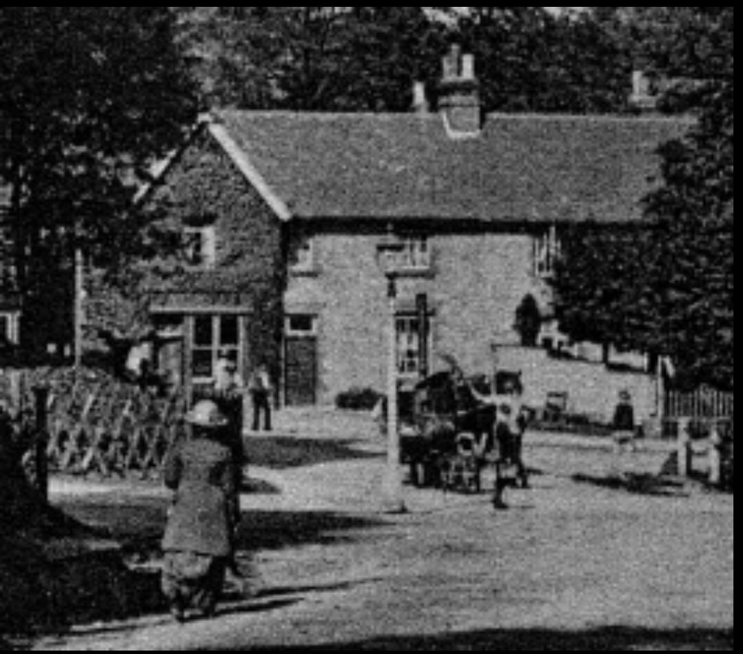 After several years of searching, it is with great excitement that we are now able to announce the first Pilgrim Brewery Free House,The Hatch at Redgate.The Hatch is a lovely pub situated at Shaw’s Corner, in between Redhill and Reigate