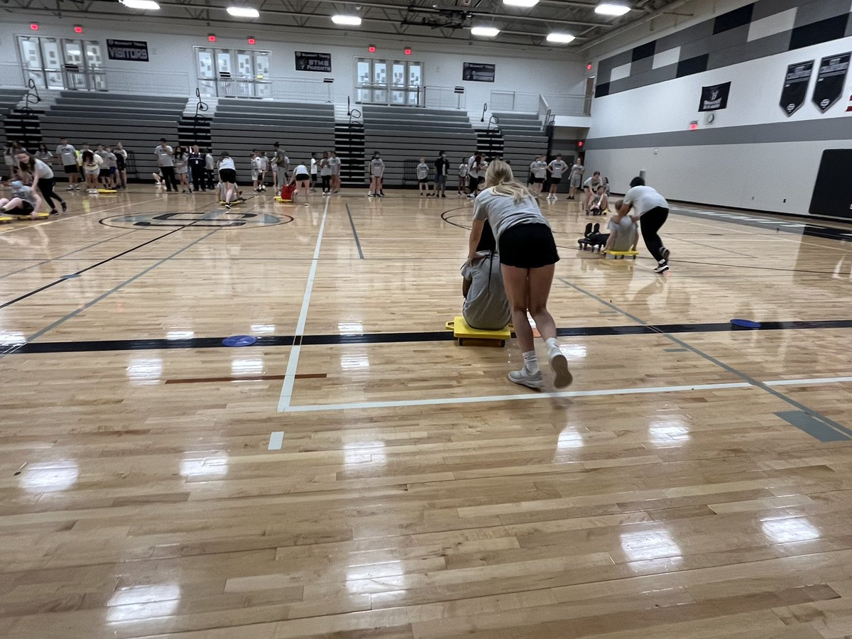 pebubba's tweet photo. Day 1 of Summit Challenge was a huge hit! We chose team names, said our Oath and competed in our first two events: Steele Push and Conehole! Love this unit! #summitchallenge #opsmomentsthatmatter #upwardtogether @_STMS233 @mesa36 @kchilgenkamp @CoachManga https://t.co/kl9Y5S0M8f