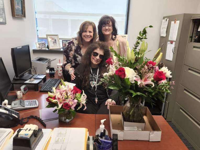 AllStateFstnr's tweet photo. ASF recently celebrated the retirement of an employee who has been with us for nearly 50 years! While it was bittersweet to say goodbye, we wish her the best with this new chapter in her life. https://t.co/BSDpSjRP5f