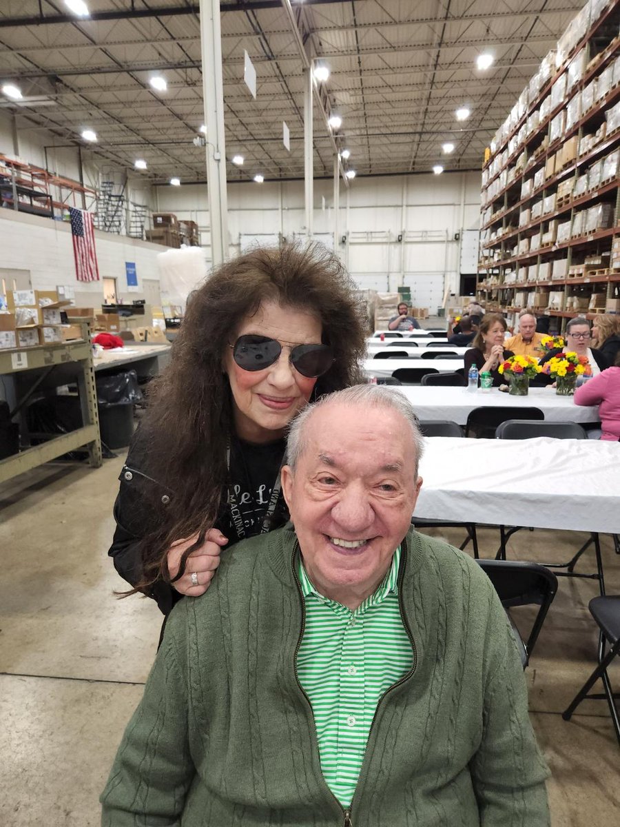 AllStateFstnr's tweet photo. ASF recently celebrated the retirement of an employee who has been with us for nearly 50 years! While it was bittersweet to say goodbye, we wish her the best with this new chapter in her life. https://t.co/BSDpSjRP5f