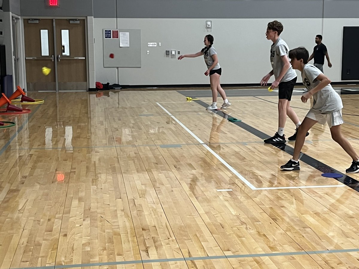 pebubba's tweet photo. Day 1 of Summit Challenge was a huge hit! We chose team names, said our Oath and competed in our first two events: Steele Push and Conehole! Love this unit! #summitchallenge #opsmomentsthatmatter #upwardtogether @_STMS233 @mesa36 @kchilgenkamp @CoachManga https://t.co/PjxOErOVK9