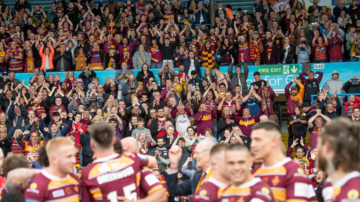 TheChallengeCup's tweet image. 🏉 Huddersfield Giants at Tottenham Hotspur Stadium on Saturday, May 28.

⚽️ Huddersfield Town at Wembley Stadium on Sunday, May 29.

😅 A big weekend coming up for the town in London!

🎟️ bit.ly/3wiuovO