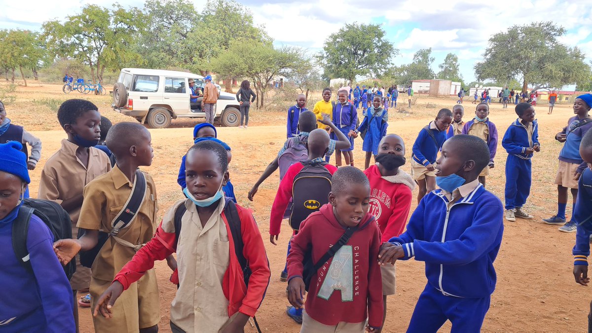 LloydMungoni's tweet photo. Day 6 : 16/05/2022
Targeted places:Lukange Pry &amp; Village, Dolongwe.
Risk Communication and Community Engagement (RCCE).    
#YourMessenger #HumanitarianWork #YourMC 
"Its More Than Broadcasting Live"
The Edutainer OnSet🎙 https://t.co/QrN50ciGhd