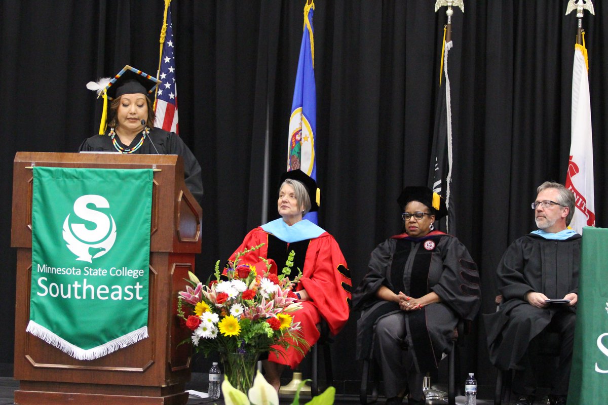 SoutheastMnEdu's tweet photo. Congrats to the Class of 2022! You have accomplished so much in your college careers. We couldn't be more proud of you. Best wishes wherever the future takes you! More photos on FB at: https://t.co/8ir4aRC3Zh #MSCSoutheastCares #MSCSoutheastProud https://t.co/xcUIUYHlQb