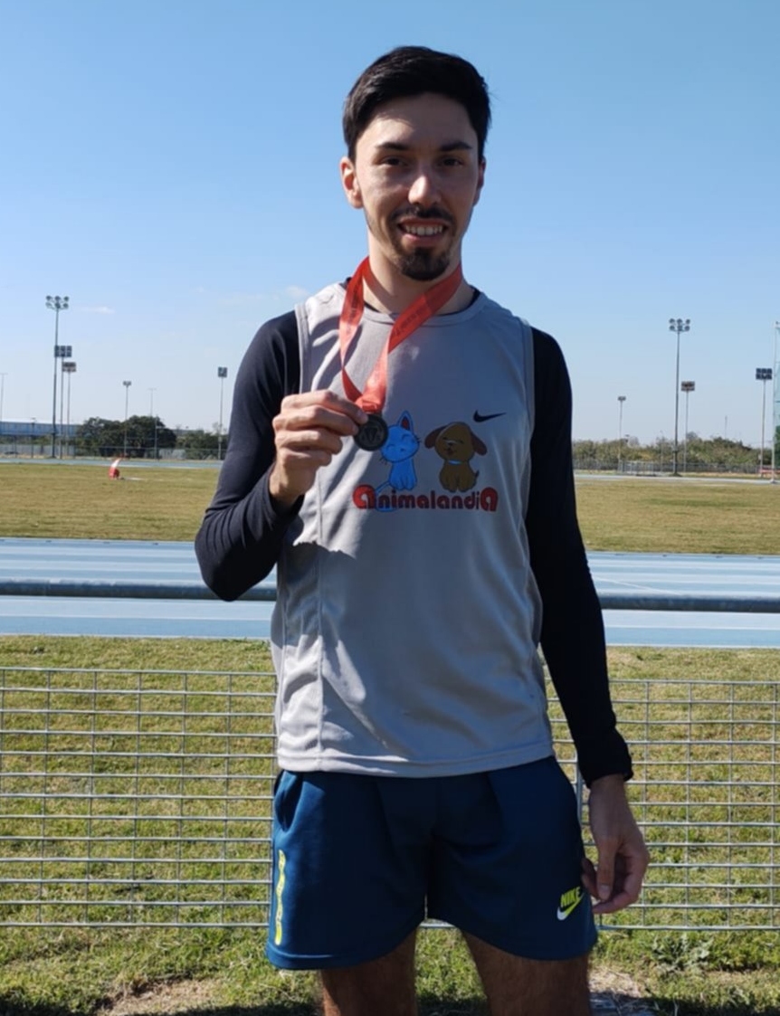 #Atletismo: Luciano Bernstein fue tercero en el Parque Olímpico.
➡️🔗 despuesdeljuegocorrientes.blogspot.com/2022/05/lucian…