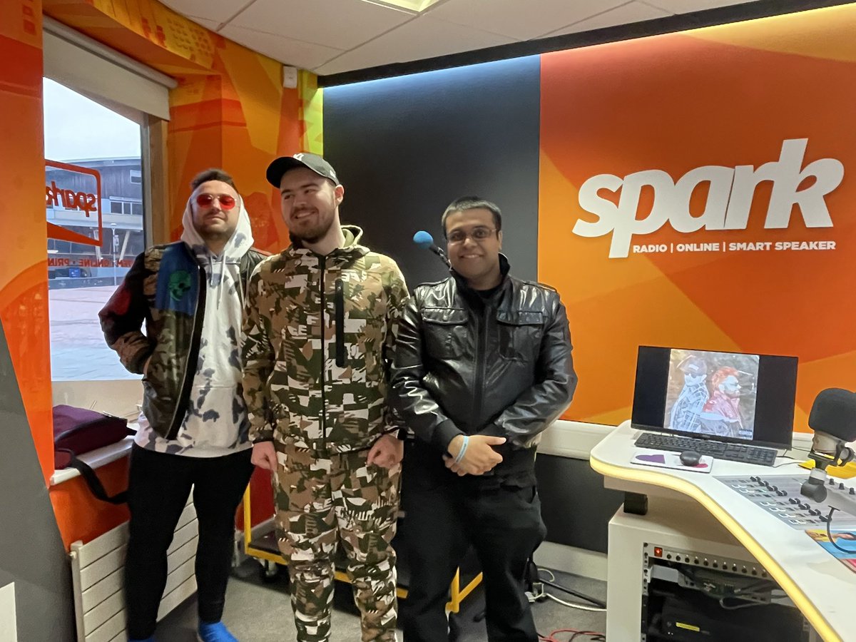 The RuMaz R TRUE!!

<a href="/MaxGavinsMusic/">Max Gavins</a> &amp; <a href="/90BRO/">Rizwan Yousuf</a> (aka <a href="/RuMazMusic/">ALBUM OUT NOW</a>) came through to chat with me about their new project “Songs In the Key of Hype” and we had a BLAST!!

Defo an interview you don’t wanna miss so if you didn’t catch it live, it’s on <a href="/SparkSunderland/">Spark</a>’s site for 7 days!!