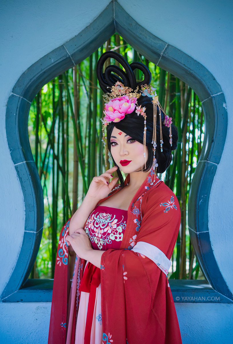 Yaya Han on X: Happy Lunar New Year from Captain Beidou! I feel so  powerful in thigh high stockings and an eyepatch… Photos by Brian Boling  Costume made by @TheFantasyNinja #GenshinImpact  /