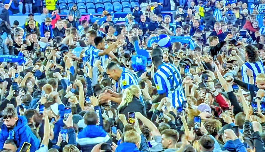 Eddie Johnson tweet media