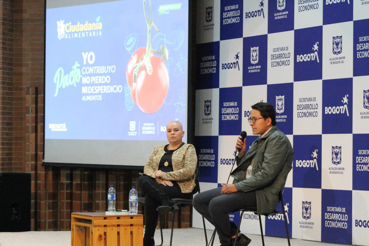 DesarrolloBta's tweet photo. #YoContribuyo | Cerramos la Semana de la Reducción de Pérdidas y Desperdicios de Alimentos en Bogotá. Conéctate a nuestro #FBLive sobre experiencias exitosas en reducción de pérdidas y desperdicios de alimentos en el sector transformador.  

Ingresa👉https://t.co/Rv9Vdg8u9g https://t.co/icU7BiWaoM
