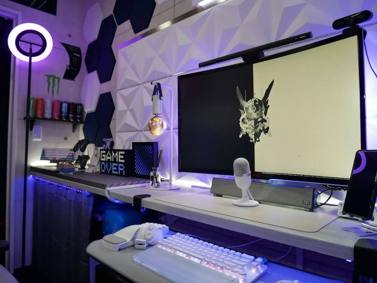 ZOTACRussia's tweet photo. Как вам такая игровая капсула? 🤩

#ZOTAC #ZOTACGAMING #PcSetup #GamingPC #Battlestation #Tech #PcHardware #PcComponents #BlackandWhite #gaming https://t.co/6bPm8VRIxx
