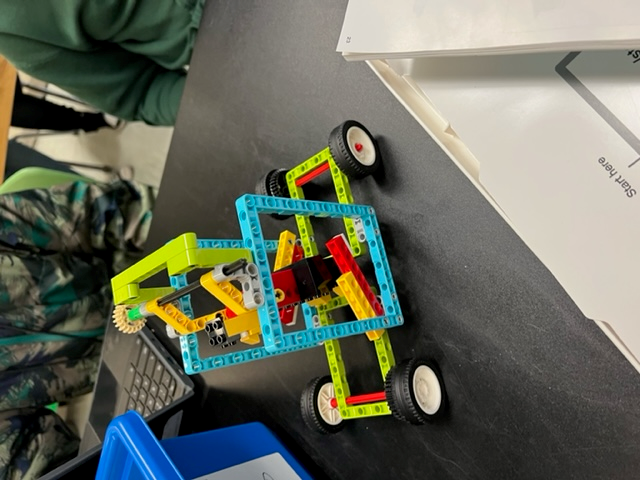 WCJackson4's tweet photo. Look what were doing with Lego robots in Mrs. J Brown's class! Were full STEM ahead #jmsrace https://t.co/Nmag2K1Cst