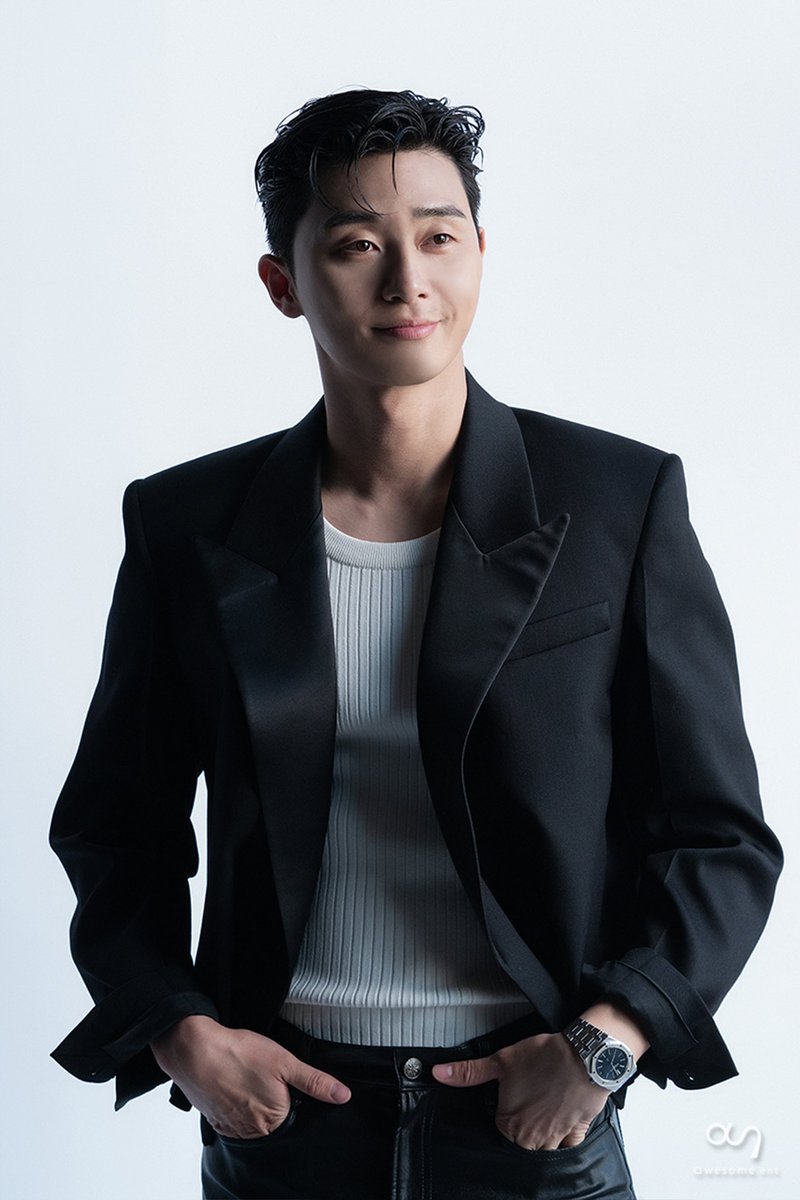 PSeojoonBrasil's tweet photo. 📸 NAVER - 16.05.22 | Agência Awesome publica fotos de Seojun nos bastidores da sessão de fotos da revista Harper's Bazaar. 

2/6
 🔗https://t.co/QzTZbcyGYV #ParkSeoJoon • #Parkseojun • #박서준 https://t.co/Dhob01hn8w