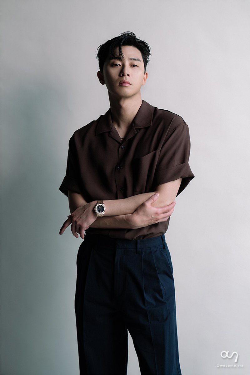PSeojoonBrasil's tweet photo. 📸 NAVER - 16.05.22 | Agência Awesome publica fotos de Seojun nos bastidores da sessão de fotos da revista Harper's Bazaar. 

3/6 
🔗https://t.co/QzTZbcyGYV #ParkSeoJoon • #Parkseojun • #박서준 https://t.co/yGlWAtWYVt