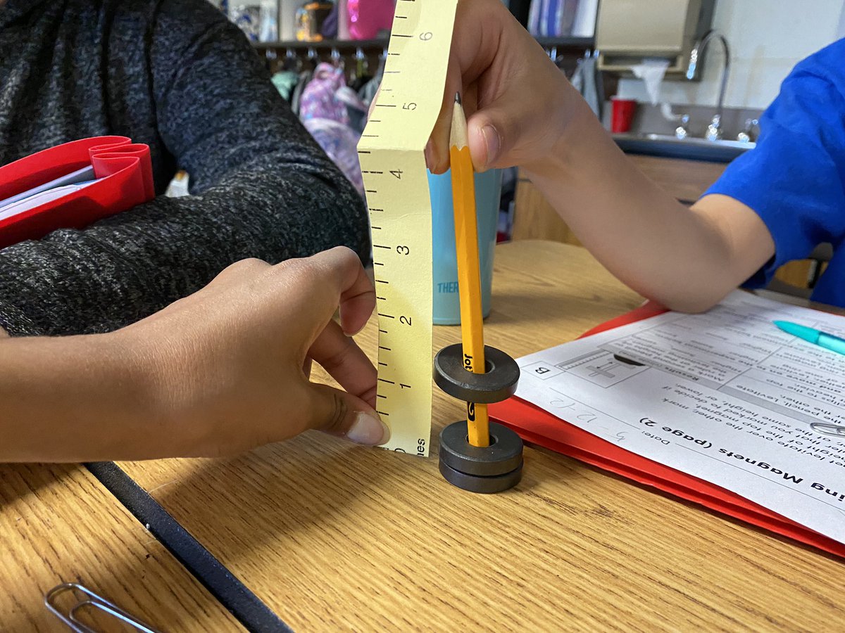MrsFoley_SD54's tweet photo. Exploring with magnets and levitation #Science @HanoverHuskies https://t.co/lrnCQ2RqbH
