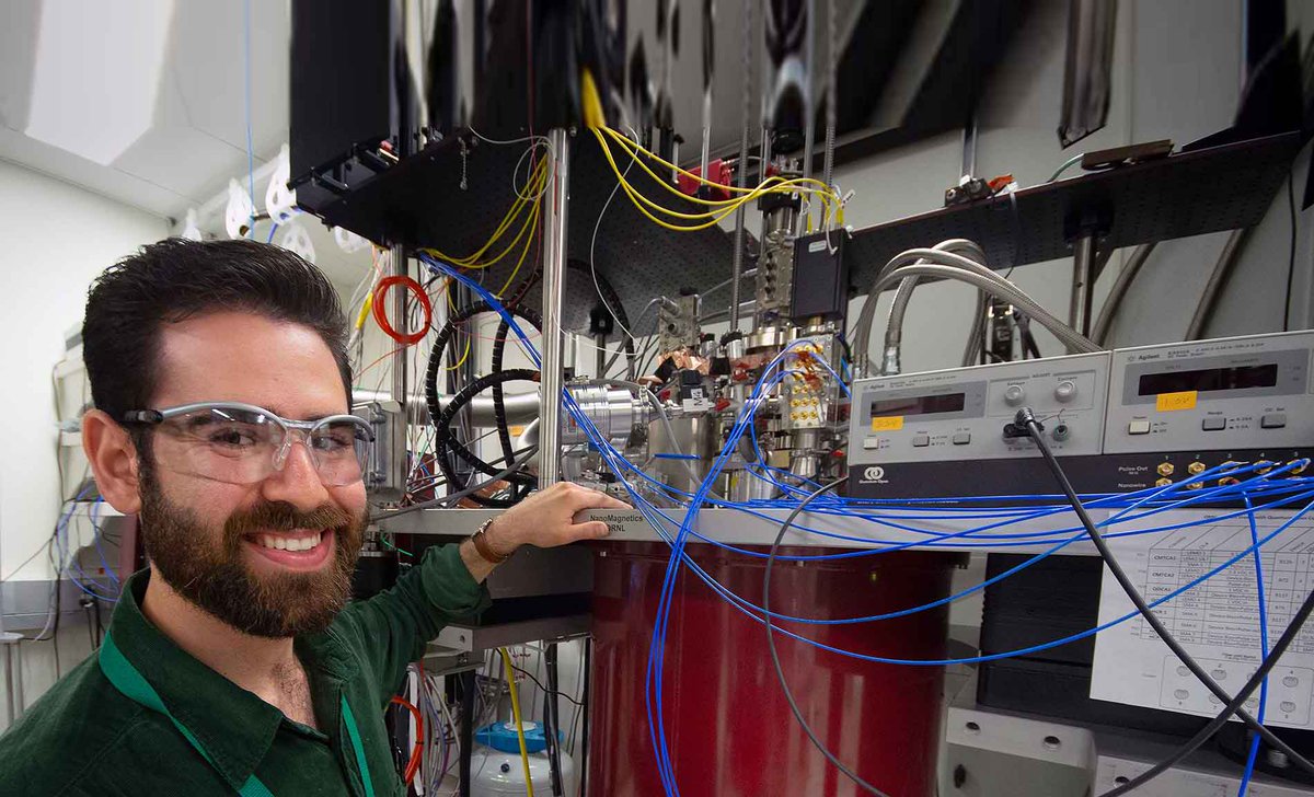 doescience's tweet photo. Attention community college students in #STEM! Applications to the fall term of our paid community college internships at national labs are due May 26. Apply today! @aiche_cre @AGI_Policy @theAGU @ACEducation @AmerChemSociety  https://t.co/0oj3dsKe7s https://t.co/jNUJUCMhiY