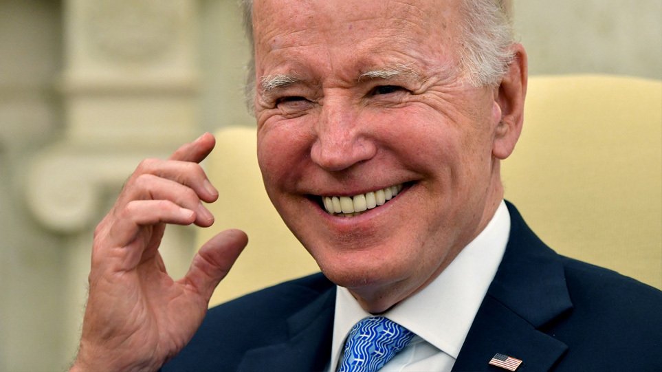 jazz_daz's tweet photo. #NewProfilePic, 
In honor of the @POTUS , 
Mr. Bidenopoulos 😉😊😅🇬🇷🇺🇸💙 https://t.co/WRLvzUrjp4