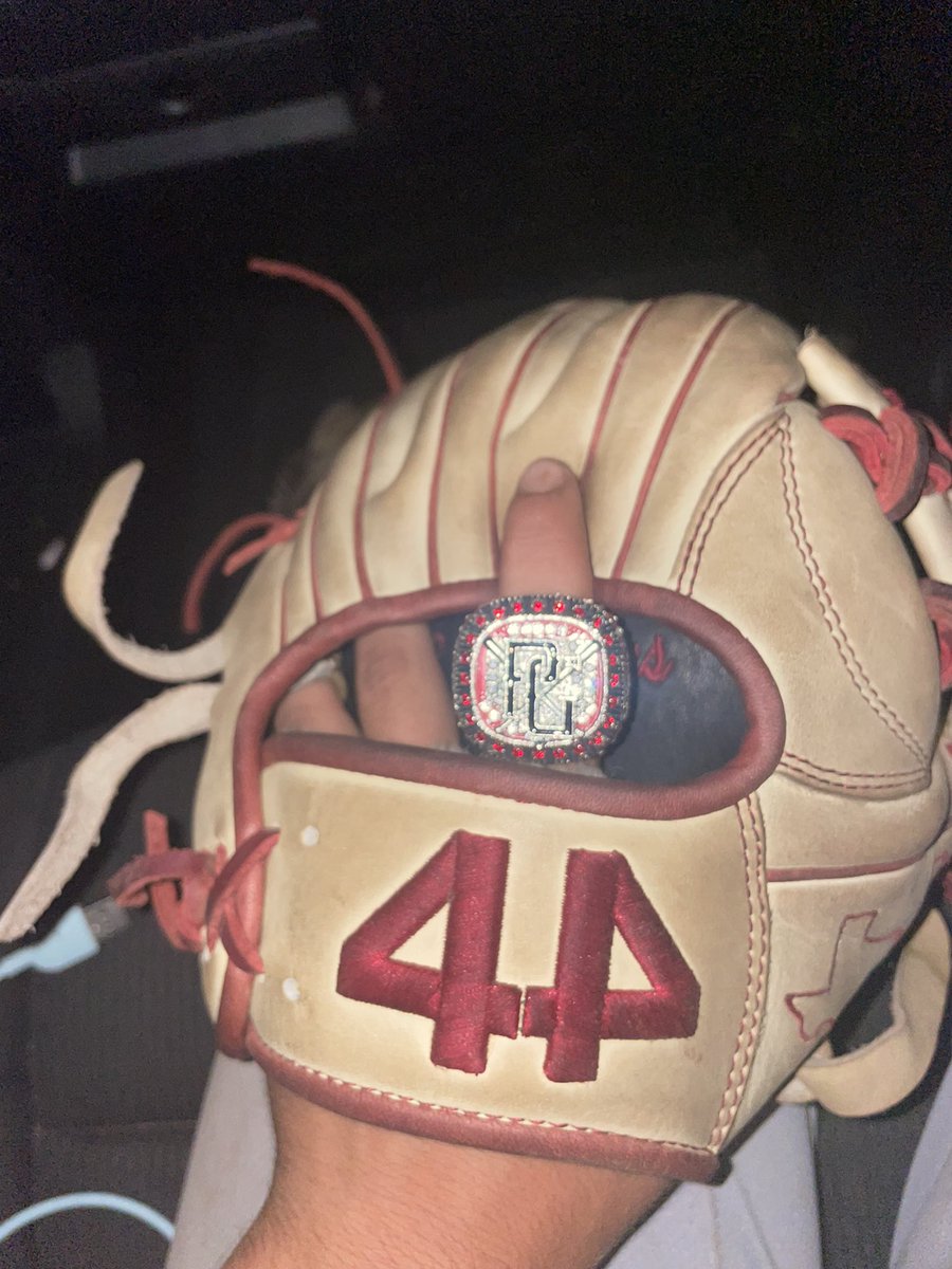 Playing up in 14U WE got our 3x runner up in a row this weekend. Got the Super Regional NIT this weekend.