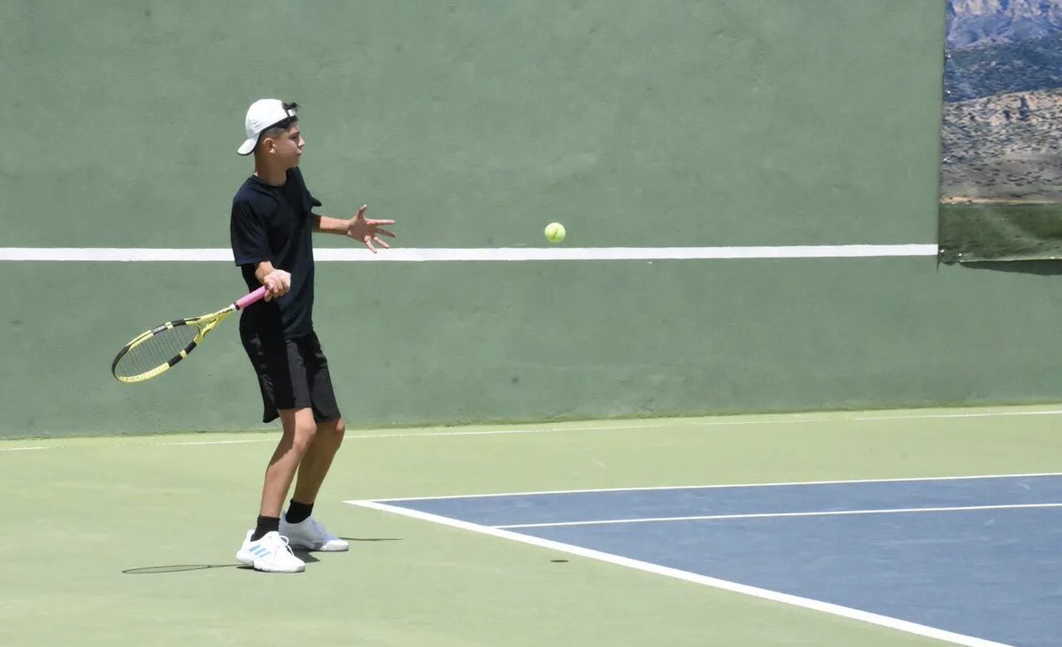 suleymansoylu's tweet photo. Huzur, Şırnak'a çok yakışıyor. 
Cudi Dağı'nda raket sesleri yankılanıyor 🎾

Şırnak'ta düzenlenen, Uluslararası Cudi Cup Tenis Turnuvası'na; Türkiye, Rusya, Litvanya, Kazakistan, Tunus, Polonya, İran, Gürcistan ve İngiltere'den 14 yaş ve altı toplam 81 sporcu katılıyor 👏 https://t.co/Uf4r0OVSgi