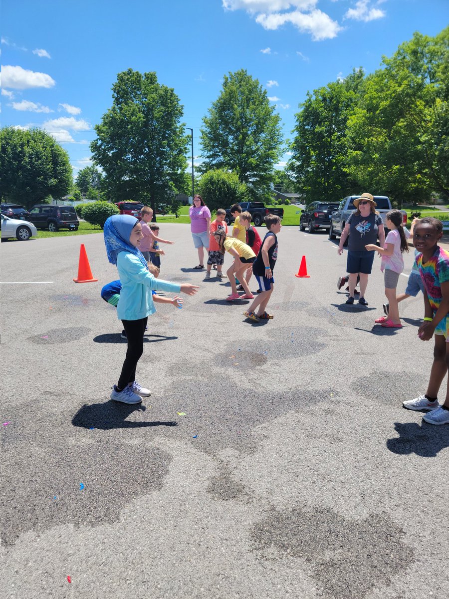 LanksLeaders's tweet photo. Kicking Field Day off with a SPLASH! 💦 TODAY IS THE DAY #funinfourth #gameon #lankfordsleaders #natcher https://t.co/vSnyTqCRo0
