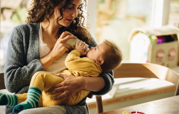 DelawareHealth1's tweet image. Check out these important tips from @Nemours about what to do (and not do) during the baby formula shortage. buff.ly/3LxTXO9