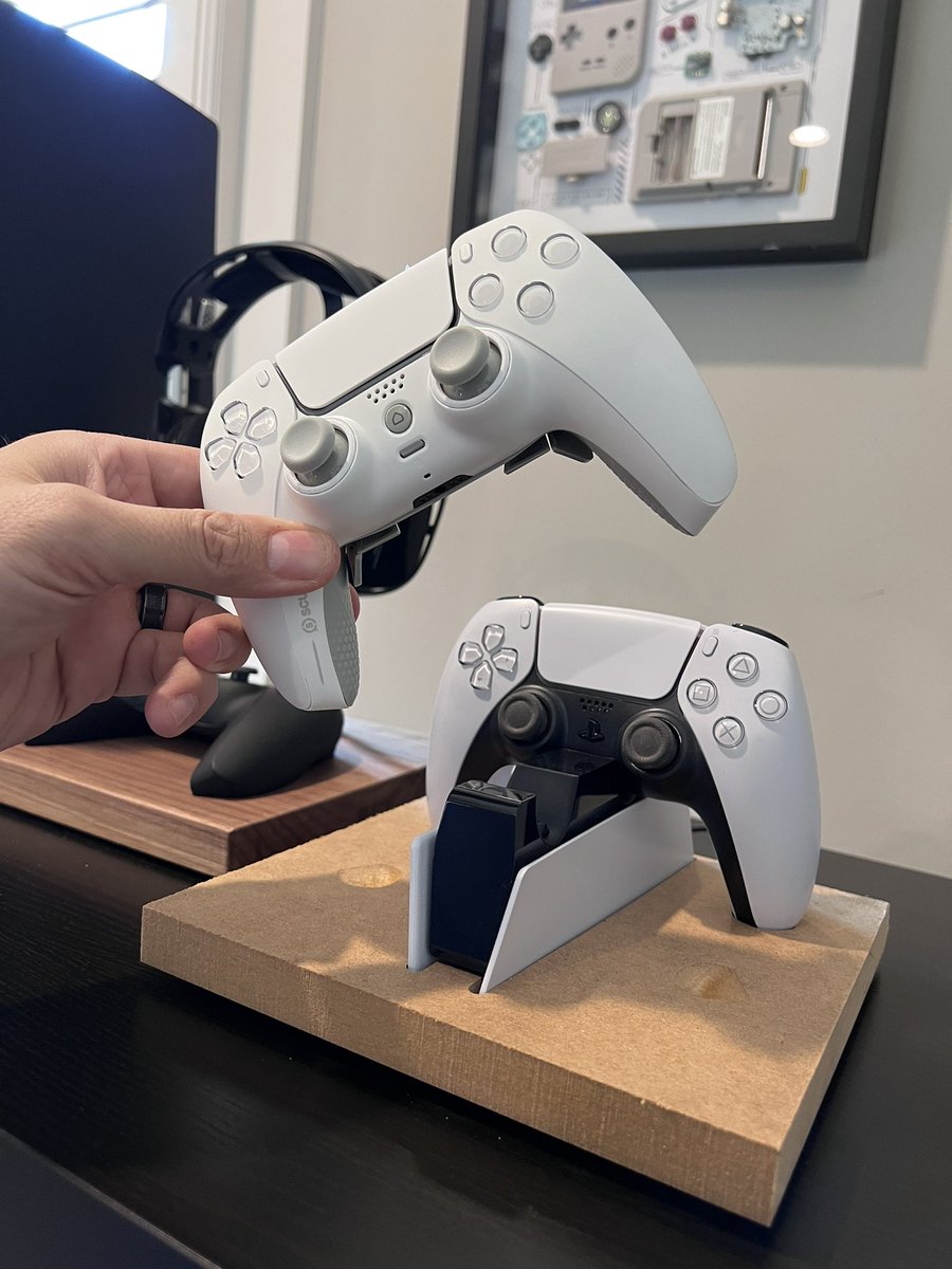 geekmadedesigns's tweet photo. And next we are tackling a holder for the PS5 controller charger. Now imaging having a PS5 holder that incorporates the charger and possibly a headset stand…nirvana!! #prototype #ps5stand https://t.co/ZRNGDiLyx3