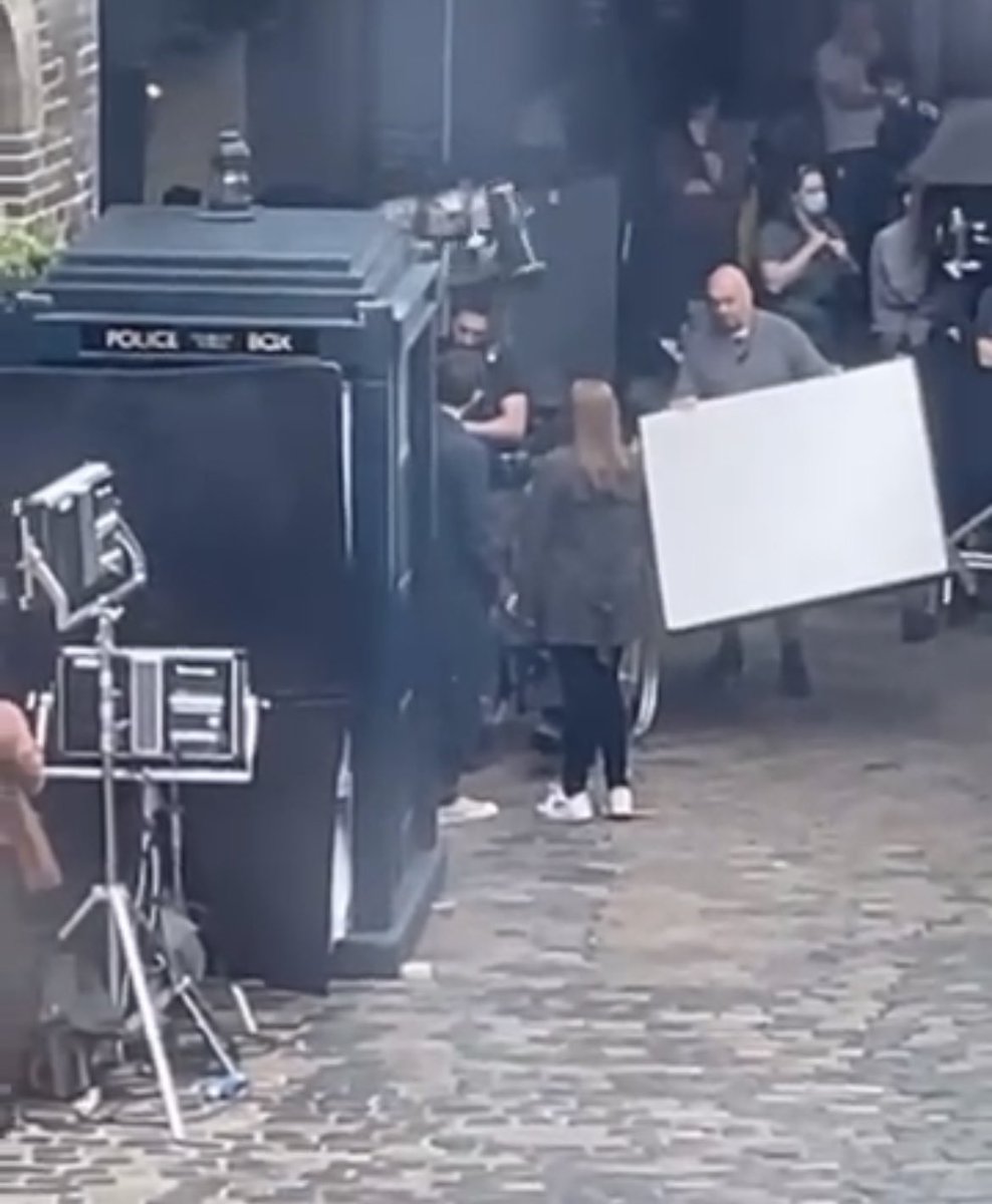 LCProductions12's tweet photo. Looks to have been a quiet day today

#DoctorWho https://t.co/kajXIhxhIz